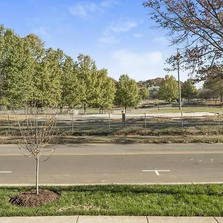Apartment Landing At The Henry - 1 Bedroom In Northwest