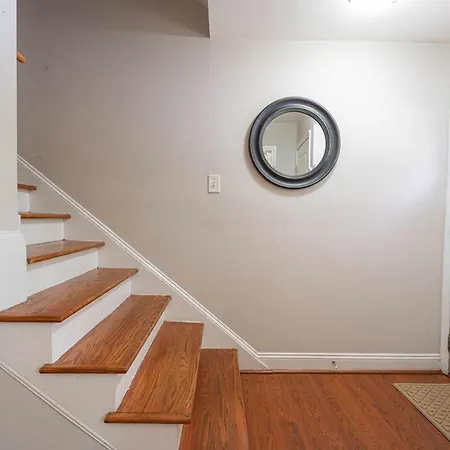 Magnificent 2 Bedrooms And 2 Baths 3*