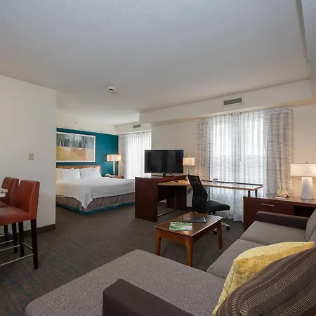 By Marriott Piper Glen 3* Charlotte
