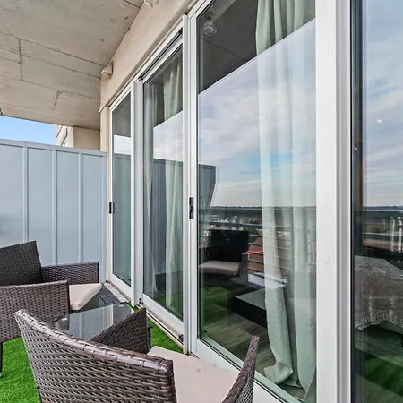 Perfect Uptown Loft-2 Min Walk To City's Spots Apartment Charlotte