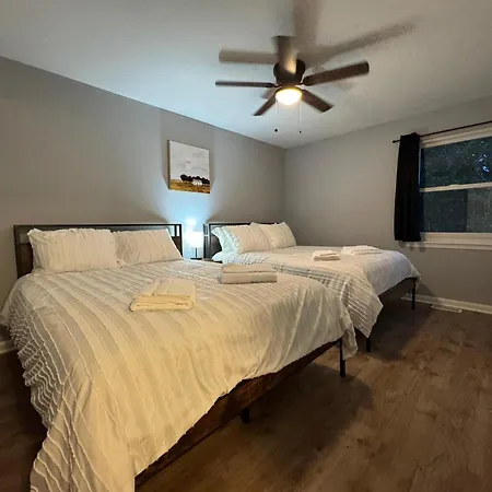3 Bedroom Townhome Pineville Apartment Charlotte
