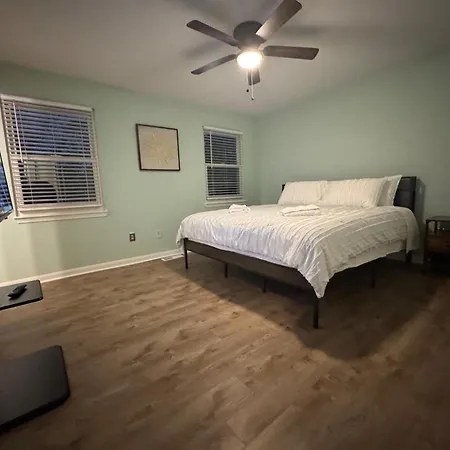 3 Bedroom Townhome Pineville Apartment Charlotte