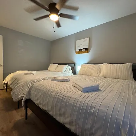 3 Bedroom Townhome Pineville Apartment