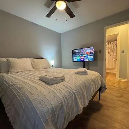 3 Bedroom Townhome Pineville *