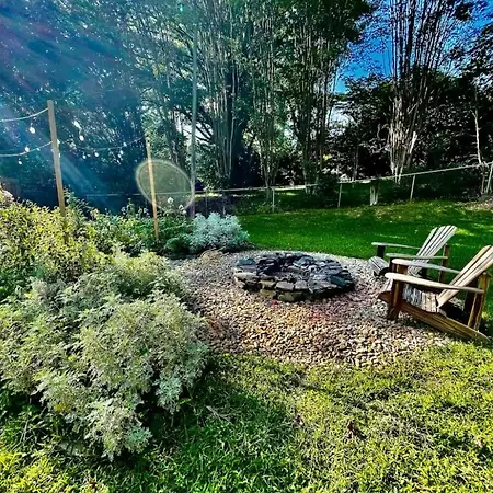 Holiday home Trendy Bohemian Bungalow, Close To Uptown, Plaza & Noda