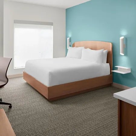 Element By Marriott Uptown Hotel