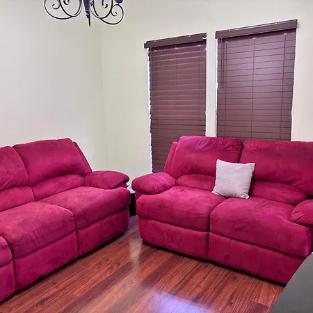 Amazing 4 Bdrm W Garage In