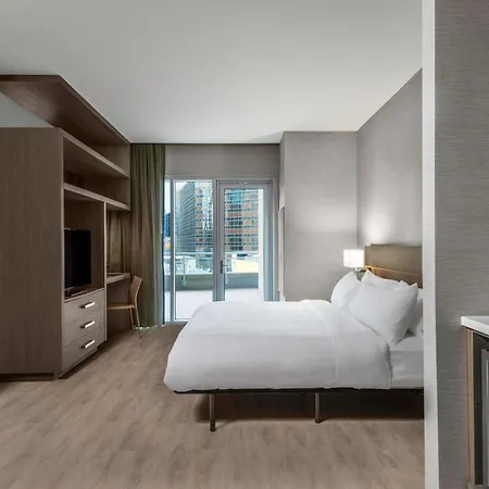 Hotel Ac By Marriott Center