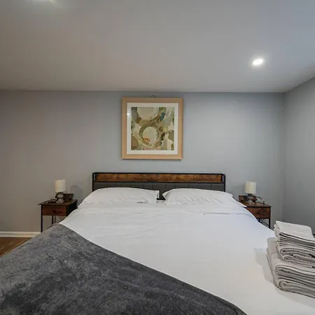 5bed Homesleeps16wifipooltablekingbed Charlotte
