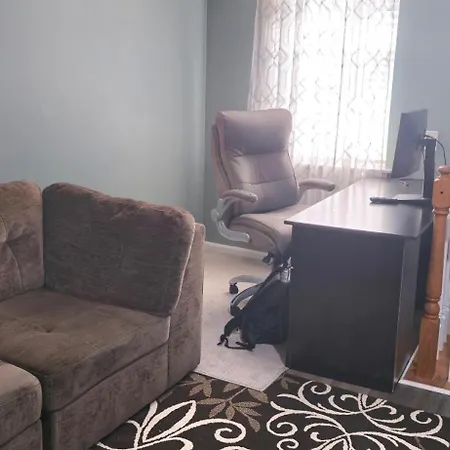 Guest house Single Rm Or Entire Near Uptown Charlotte