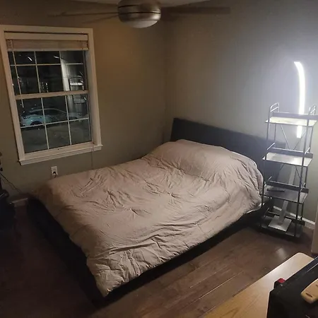 Homestay Duckett Drive District