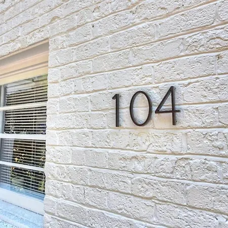 Chic And Relaxing 1br In The Heart Of Myers Park