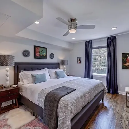 Comfortable 1br Myers Park Oasis *