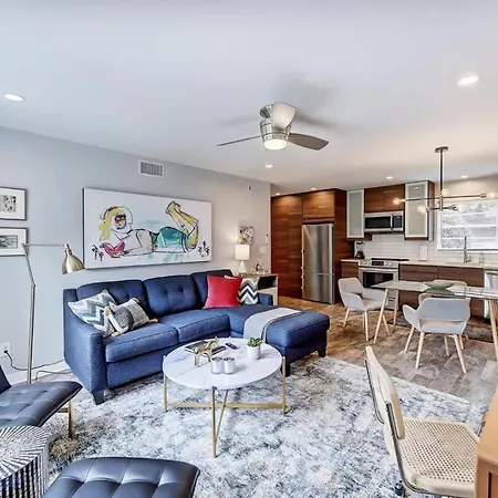 Experience Myers Park In Style *