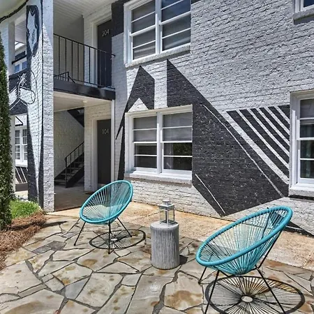 Holiday home Spacious Conveniently Located 1br In Myers Park