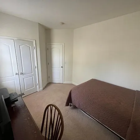 Private Furnished At Uncc