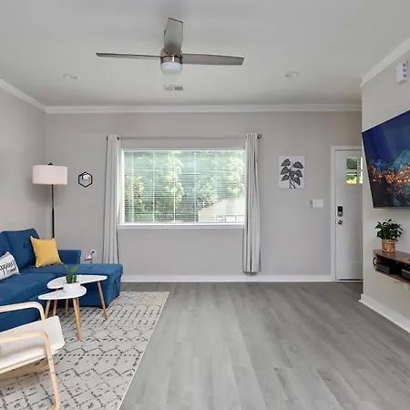 Cozy & Modern Close To Uptown & Airport * Charlotte