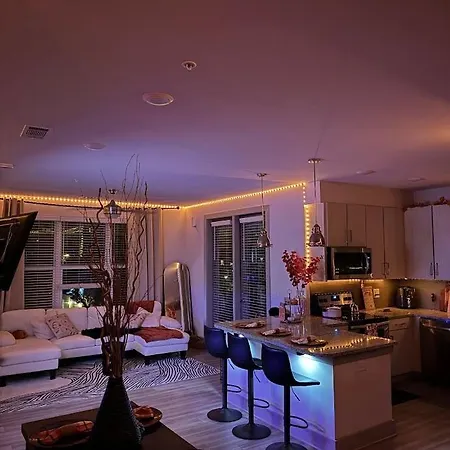 Neighboring Golf Vibrant 2b Chalet *