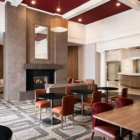 Hotel Uptown 3*