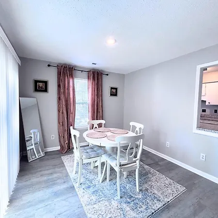 Great Location 2bdrm - Pineville Charlotte