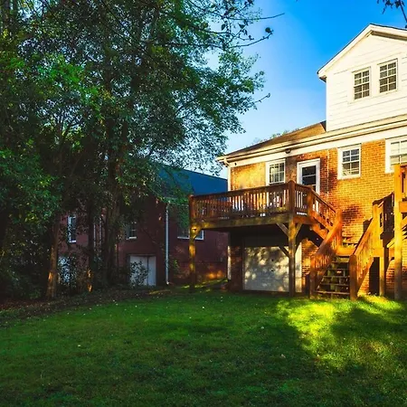 Book Fam Clt Combo Duplex Near Uptown & Breweries!