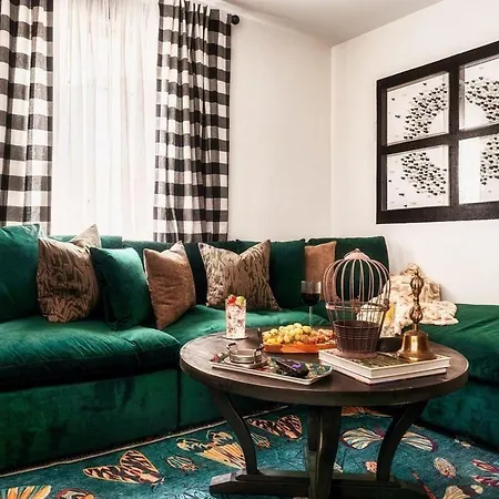 Book Fam Clt Combo Duplex Near Uptown & Breweries! Holiday home Charlotte