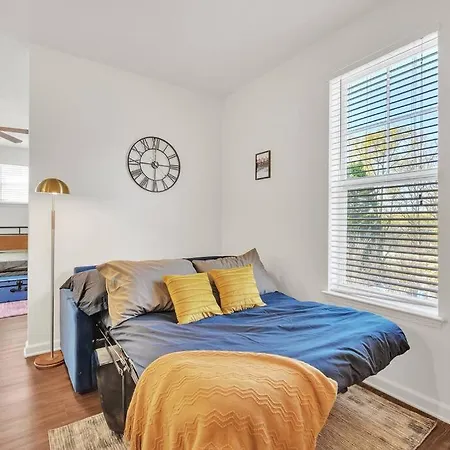King Luxe Near Shopping & Entertainment Apartment *