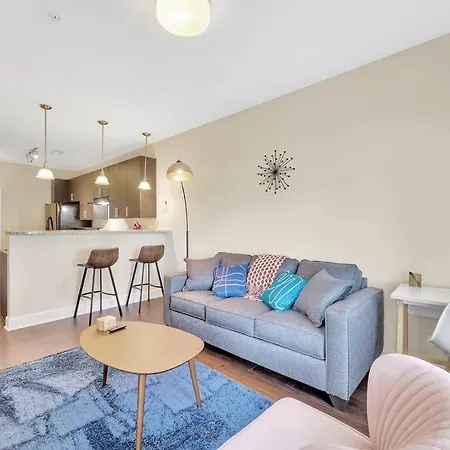 Apartment Convenient - King Bed - Heart Of Plaza Charlotte