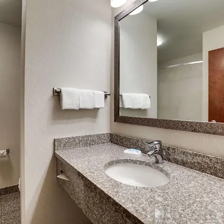 Drury & Northlake Hotel 4*