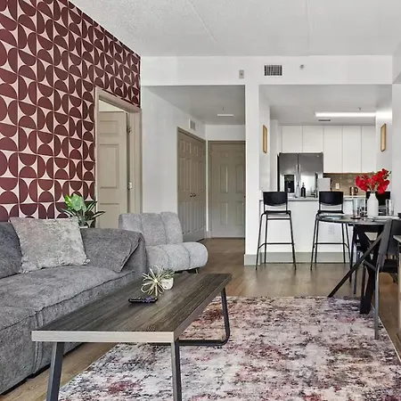 Carolina Cove - Free Parking, Spacious, Views Apartment *