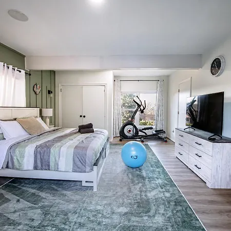 Holiday home The Nest Charlotte