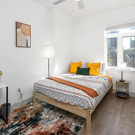Carolina Blue - Stunning Views, Free Parking And Wifi Charlotte