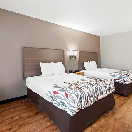 Red Roof - Motel 2*