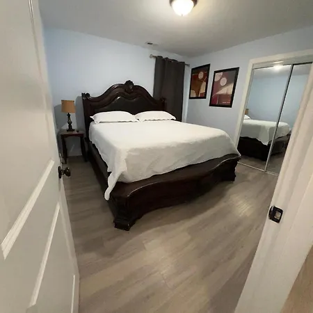 Family House With Jacuzzi Charlotte