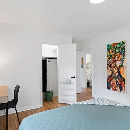 Open And Modern 2 Bedroom Retreat Near Noda * Charlotte