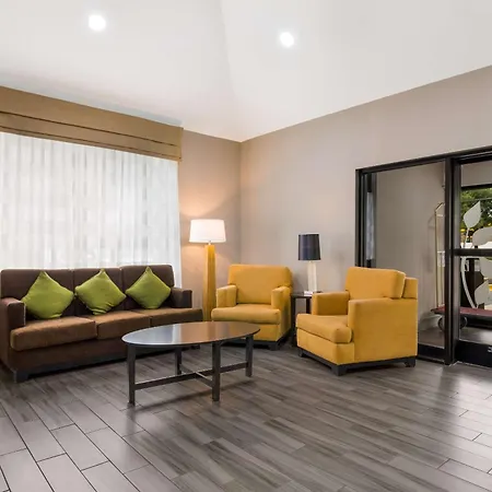 Inn Sleep Northlake 4*