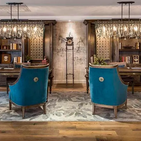 Hotel The Iveys Charlotte