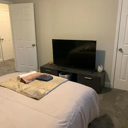 Work Hard Play Harder! Apartment *
