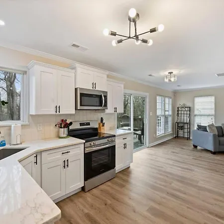 Holiday home 4br Cozy Retreat