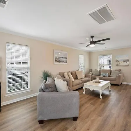 4br Cozy Retreat Charlotte