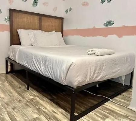 The Noda Nest Cozy Duplex * Charlotte