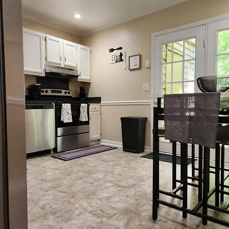 Tranquil Oasis In The Clouds Apartment Charlotte