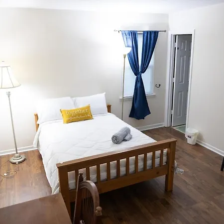 Mins To Hospital Carowinds, Stadium, Amp Ballantyne Holiday home Charlotte