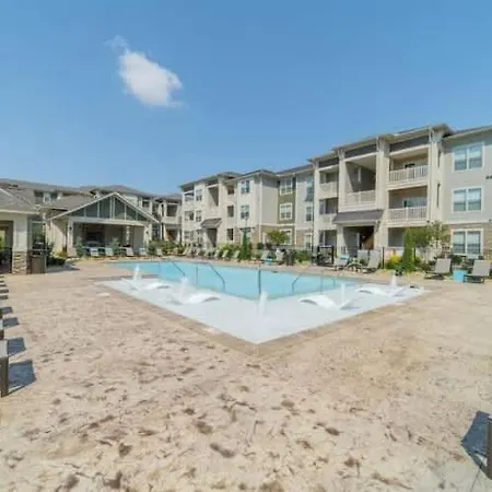 Upscale 2br King Mins To Uptown * Charlotte