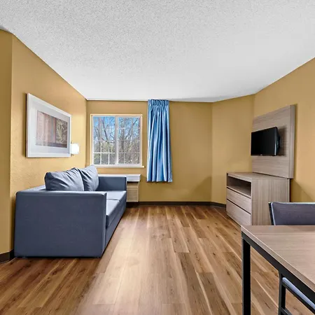 Mainstay - Executive Park Charlotte