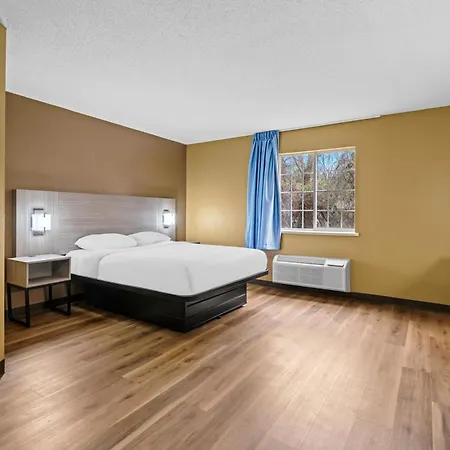 Mainstay - Executive Park 3* Charlotte