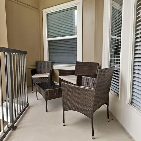 Apartment Luxe 1bd - 5 Min Dt, Gym, Parking, W-d - Sleeps 6 *