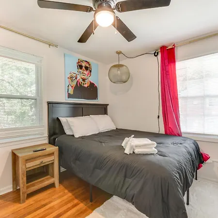 4 Mi To Downtown Charlotte Home With Yard * Charlotte
