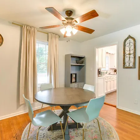 4 Mi To Downtown Charlotte Home With Yard