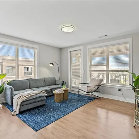 Luxurious King 2br In Waverly Charlotte! Apartment Charlotte